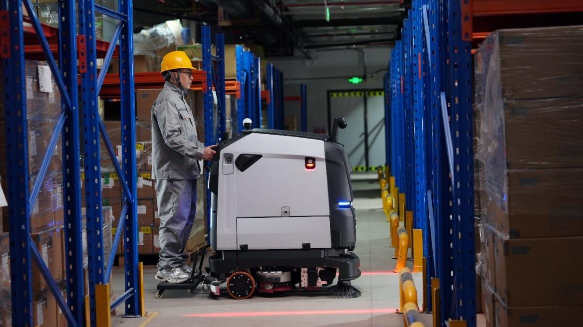 BG1 - bg1-with-ride-along-operator.jpeg